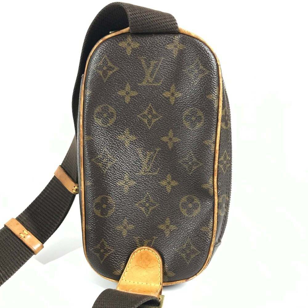 LOUIS VUITTON Authentic Brown Monogram Canvas Pochette Shoulder Bag - Picture 2 of 16